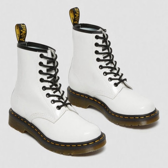Dr. Martens 1460 Women's Patent Leather Lace Up Boots White Size 6 - Picture 1 of 15